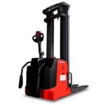 Фото 9 - Самоходный Штабелер BX-5515 OXLIFT 5,5 м 1500кг.