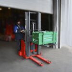 Фото 16 - Самоходный Штабелер BX-5515 FFL OXLIFT 5,5 м 1500кг.