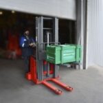 Фото 22 - Самоходный Штабелер BX-5515 FFL OXLIFT 5,5 м 1500кг.