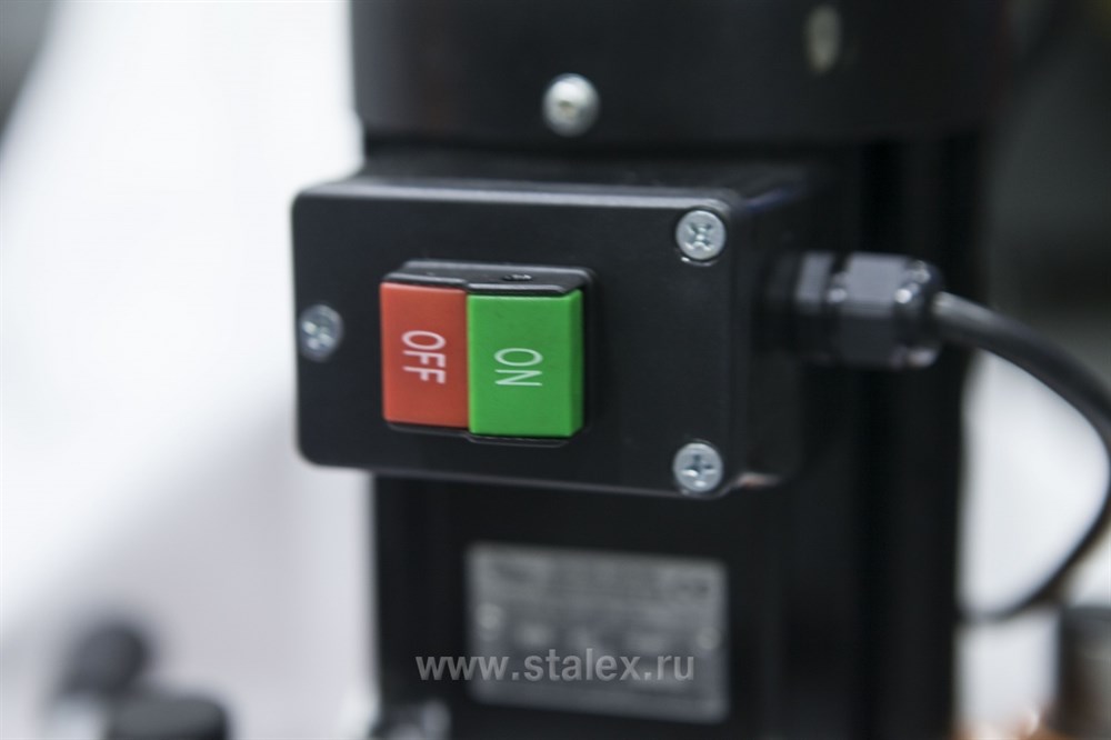 Фото 24 - Станок для вырезания отверстий в трубах STALEX PHC-4.