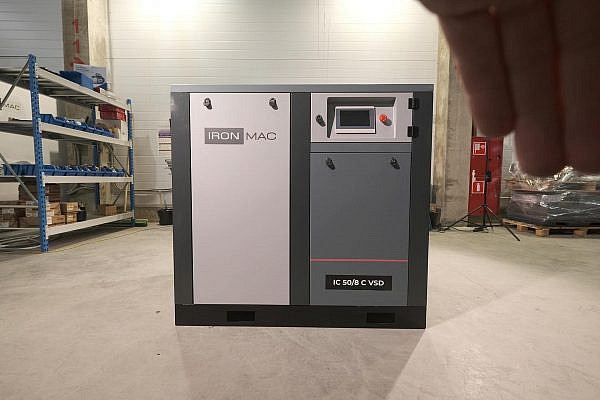 Фото 71 - Винтовой компрессор IC 50/8 C VSD IP55.