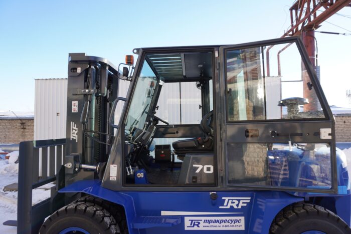 Фото 6 - Вилочный погрузчик TRF D70-4X.